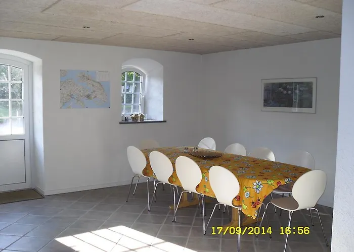 Hellesvang Apartment *